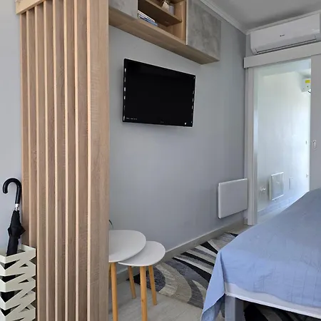 Lakeside - Apartment *